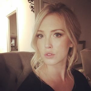 Meet your Posher, Jeni